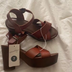 Women heels multiple sizes